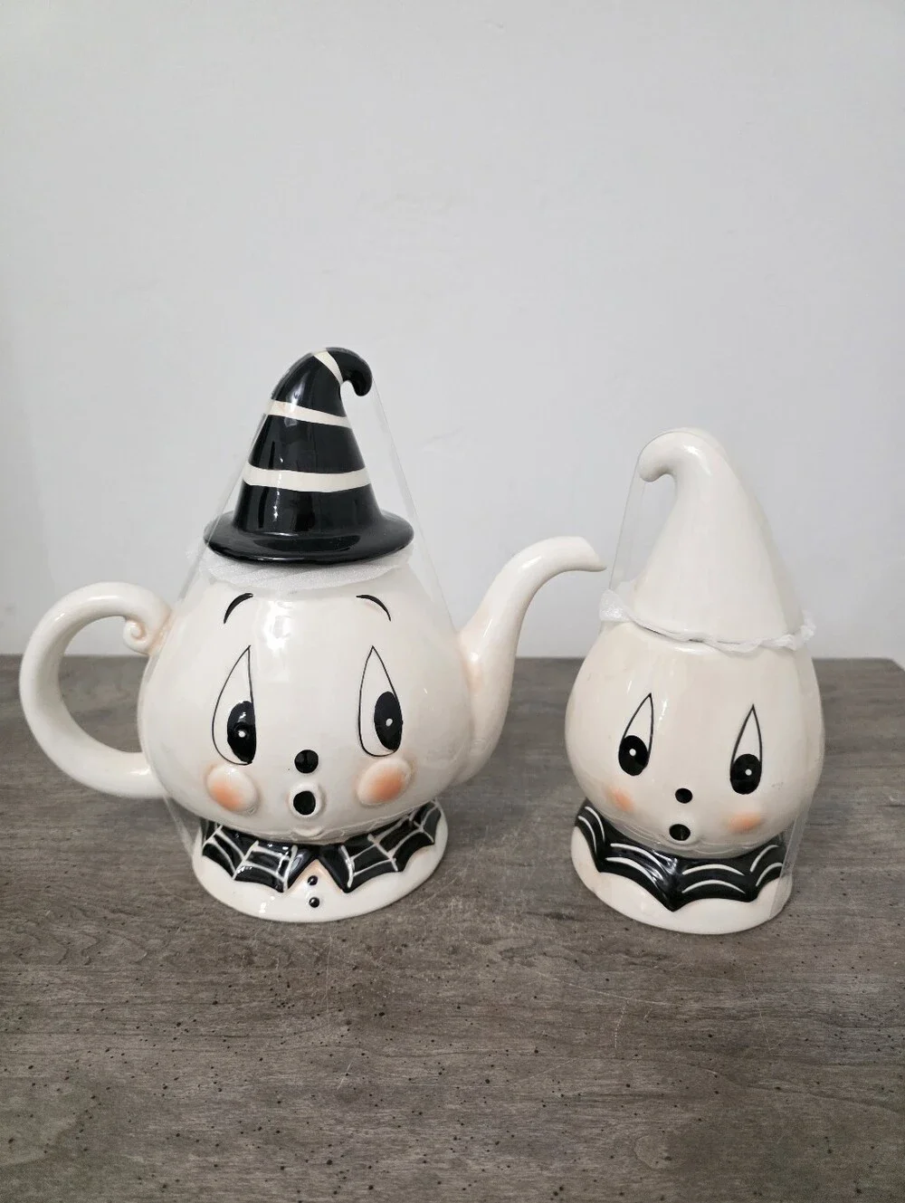 Johanna Parker Gus the Ghost Witch Spiderweb Teapot & Candy Jar New